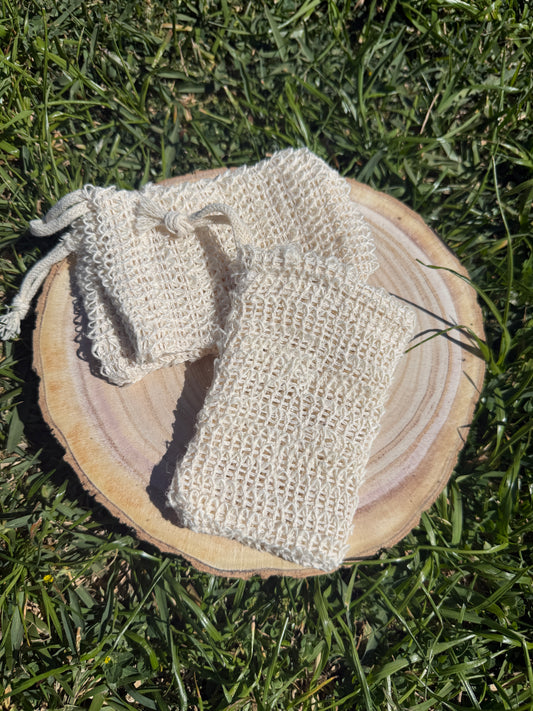 Exfoliating soap pouch